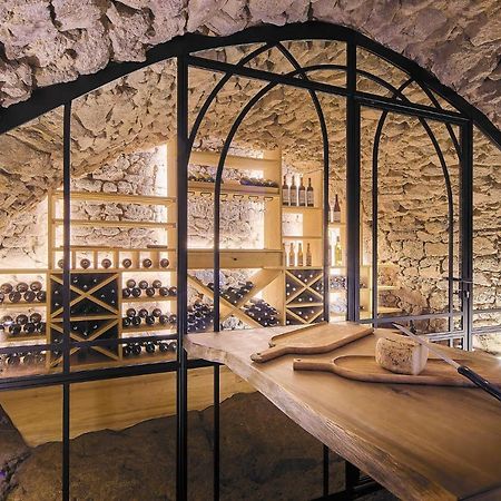 Gite Des Caves Secretes Tiffauges Экстерьер фото